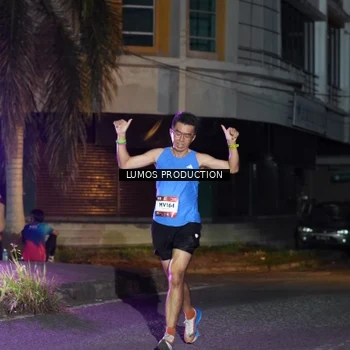 Runner Photo 7983032