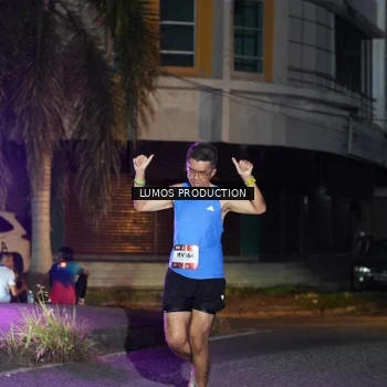 Runner Photo 7983036