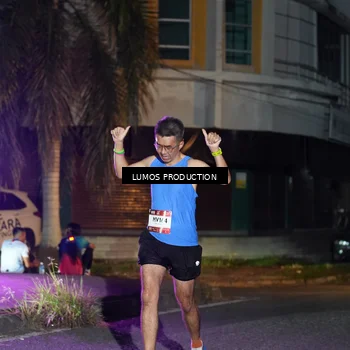 Runner Photo 7983042