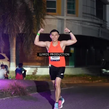Runner Photo 7983043