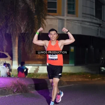 Runner Photo 7983048