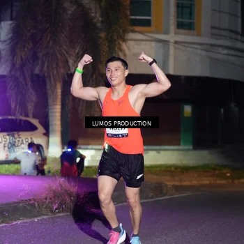 Runner Photo 7983055