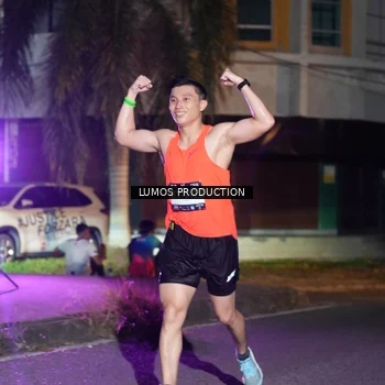 Runner Photo 7983056