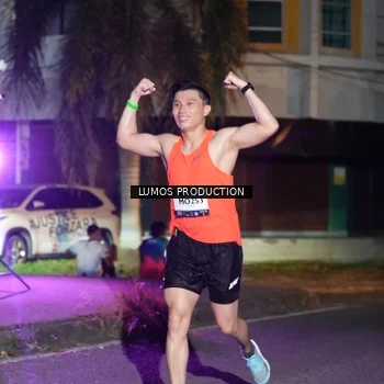 Runner Photo 7983058