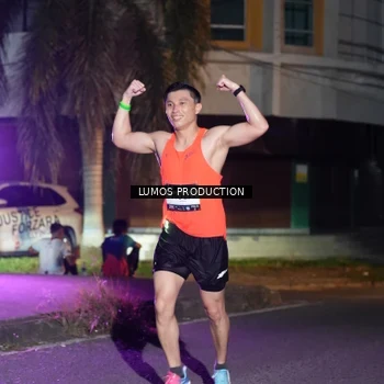 Runner Photo 7983059
