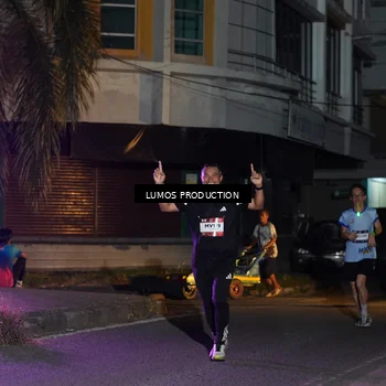 Runner Photo 7983067