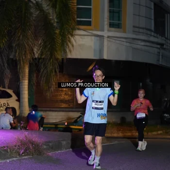 Runner Photo 7983087