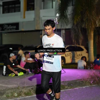 Runner Photo 7983157