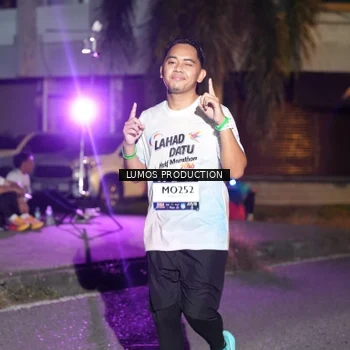 Runner Photo 7983172