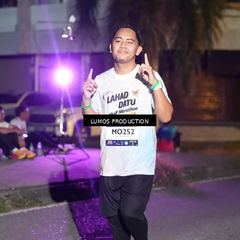 Runner Photo 7983174
