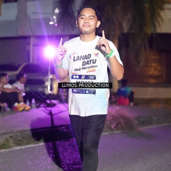 Runner Photo 7983176