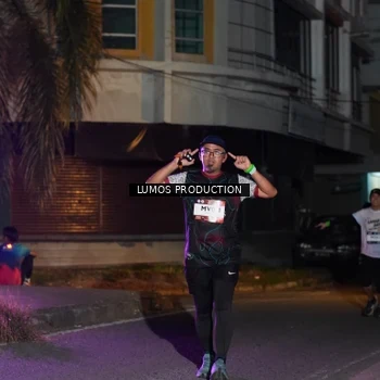 Runner Photo 7983182