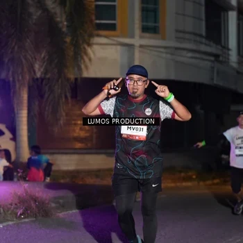 Runner Photo 7983201