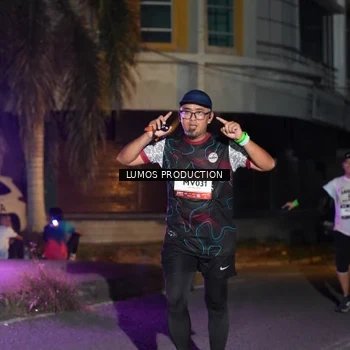 Runner Photo 7983202