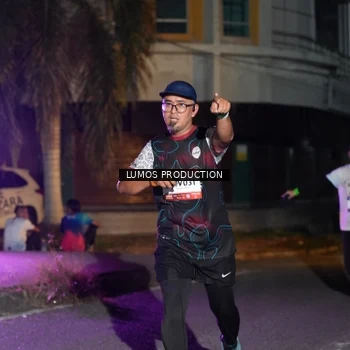 Runner Photo 7983212