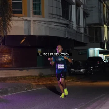 Runner Photo 7983257
