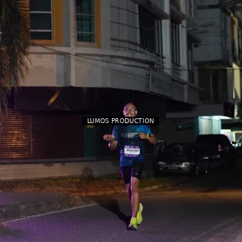 Runner Photo 7983258
