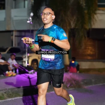 Runner Photo 7983307