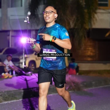 Runner Photo 7983309