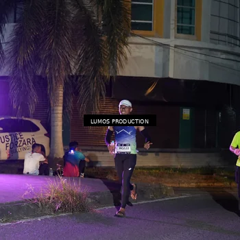 Runner Photo 7983336