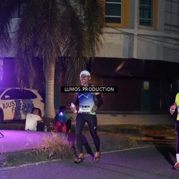 Runner Photo 7983340