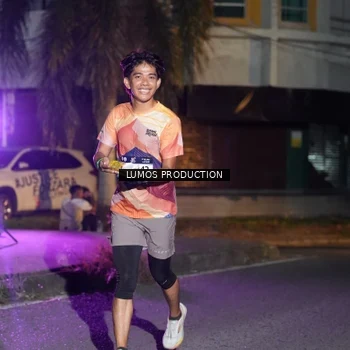 Runner Photo 7983428