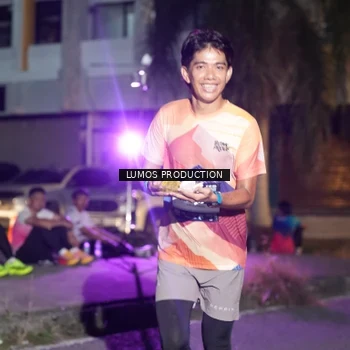 Runner Photo 7983443