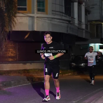 Runner Photo 7983452