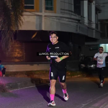 Runner Photo 7983454