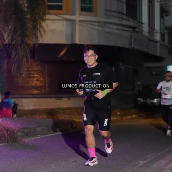 Runner Photo 7983455