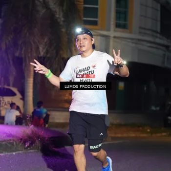Runner Photo 7983557