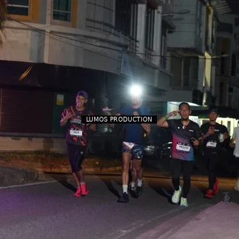 Runner Photo 7983575