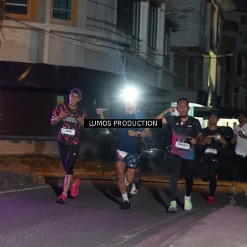 Runner Photo 7983579