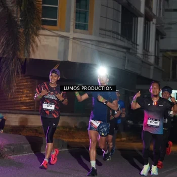 Runner Photo 7983591