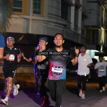 Runner Photo 7983614