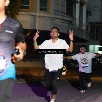Runner Photo 7983624