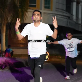 Runner Photo 7983646