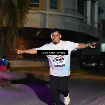 Runner Photo 7983649