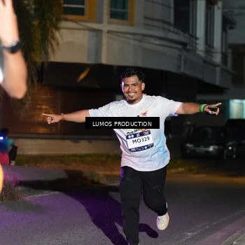 Runner Photo 7983654