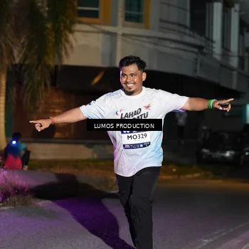 Runner Photo 7983658