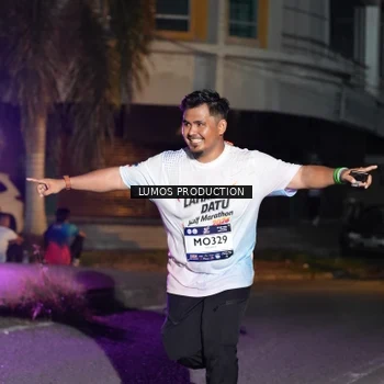 Runner Photo 7983659