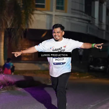 Runner Photo 7983663
