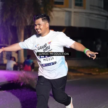 Runner Photo 7983669