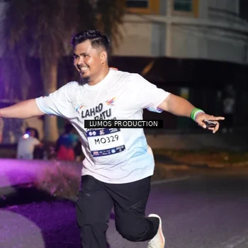 Runner Photo 7983672