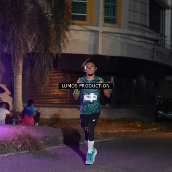 Runner Photo 7983677