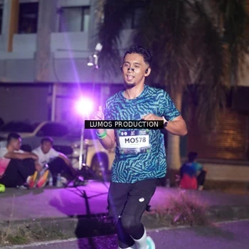 Runner Photo 7983703
