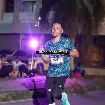 Runner Photo 7983705