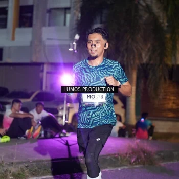 Runner Photo 7983706