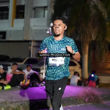 Runner Photo 7983707