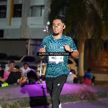 Runner Photo 7983708